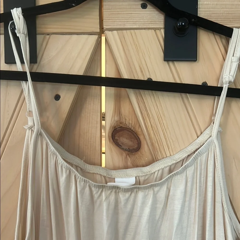 Elegant Cream Lace Trim slip dress - Picture 3 of 4